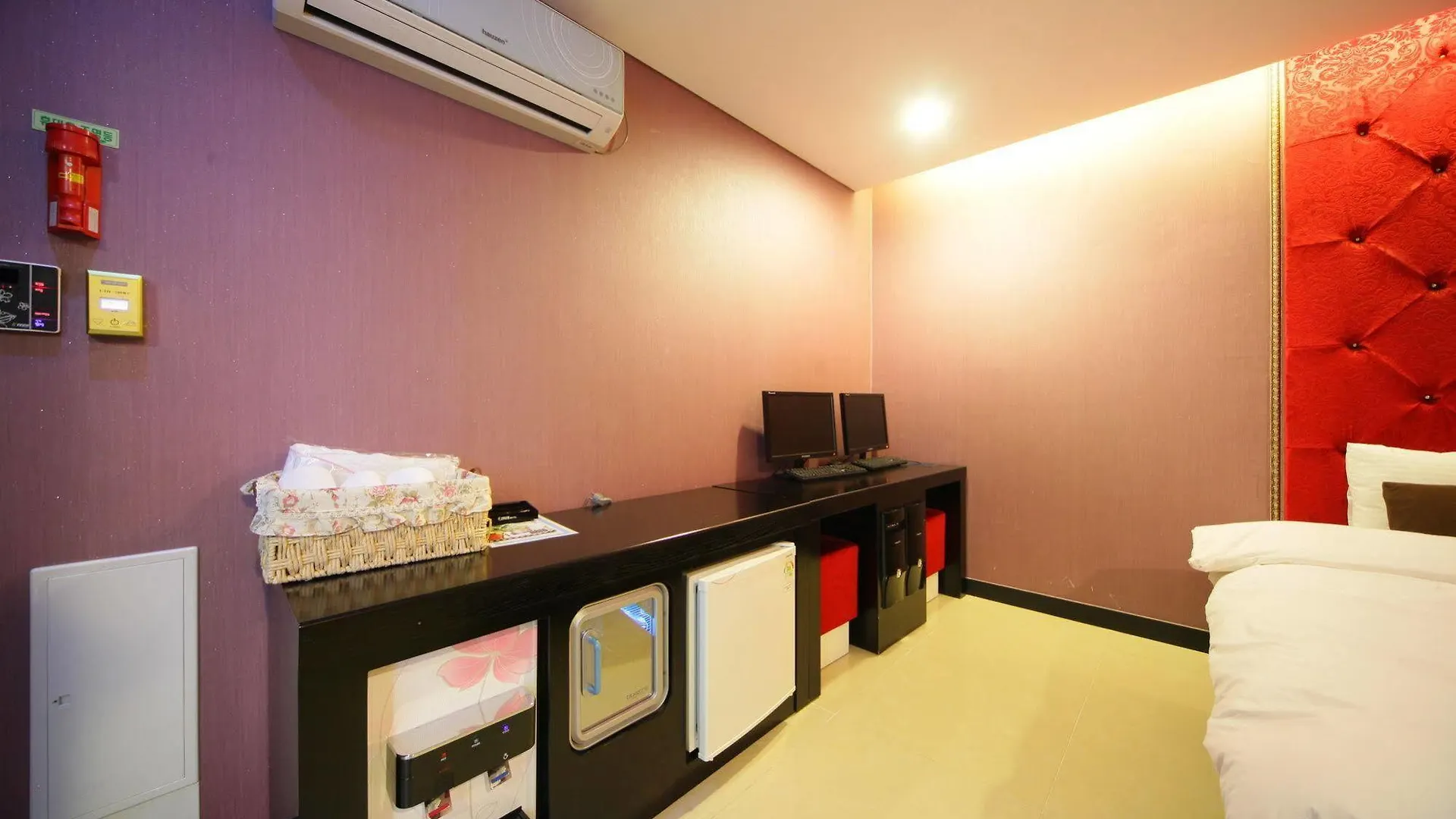 Iris Motel Busan 2*,